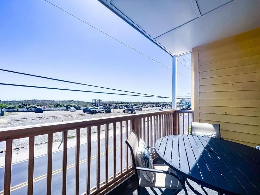 Beach Harbour 17 At The Cb Boardwalk Walk To Everything! Carolina Beach Exterior foto
