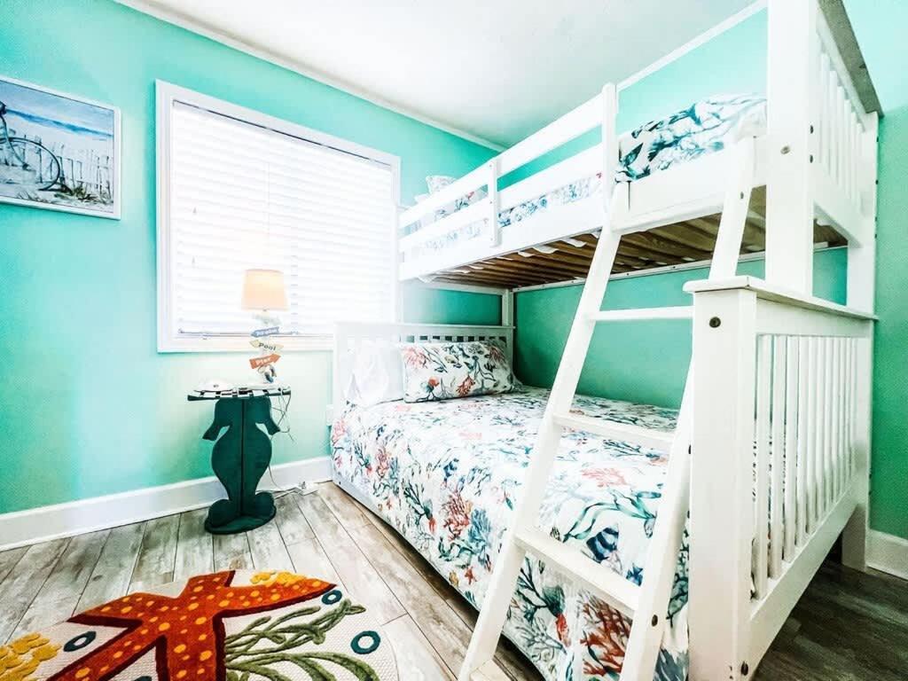 Beach Harbour 17 At The Cb Boardwalk Walk To Everything! Carolina Beach Exterior foto